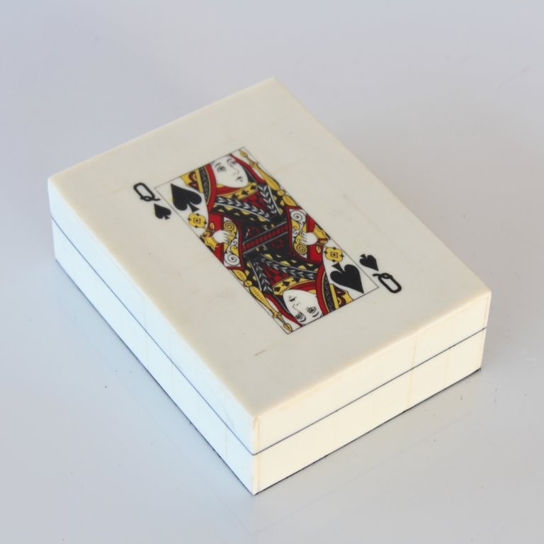 Queen Single Card Box